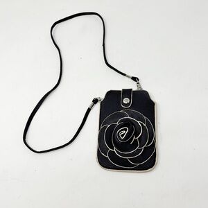 MELLO WORLD Women’s Black Vegan Leather Flower Crossbody Phone Wallet 6” X 4”